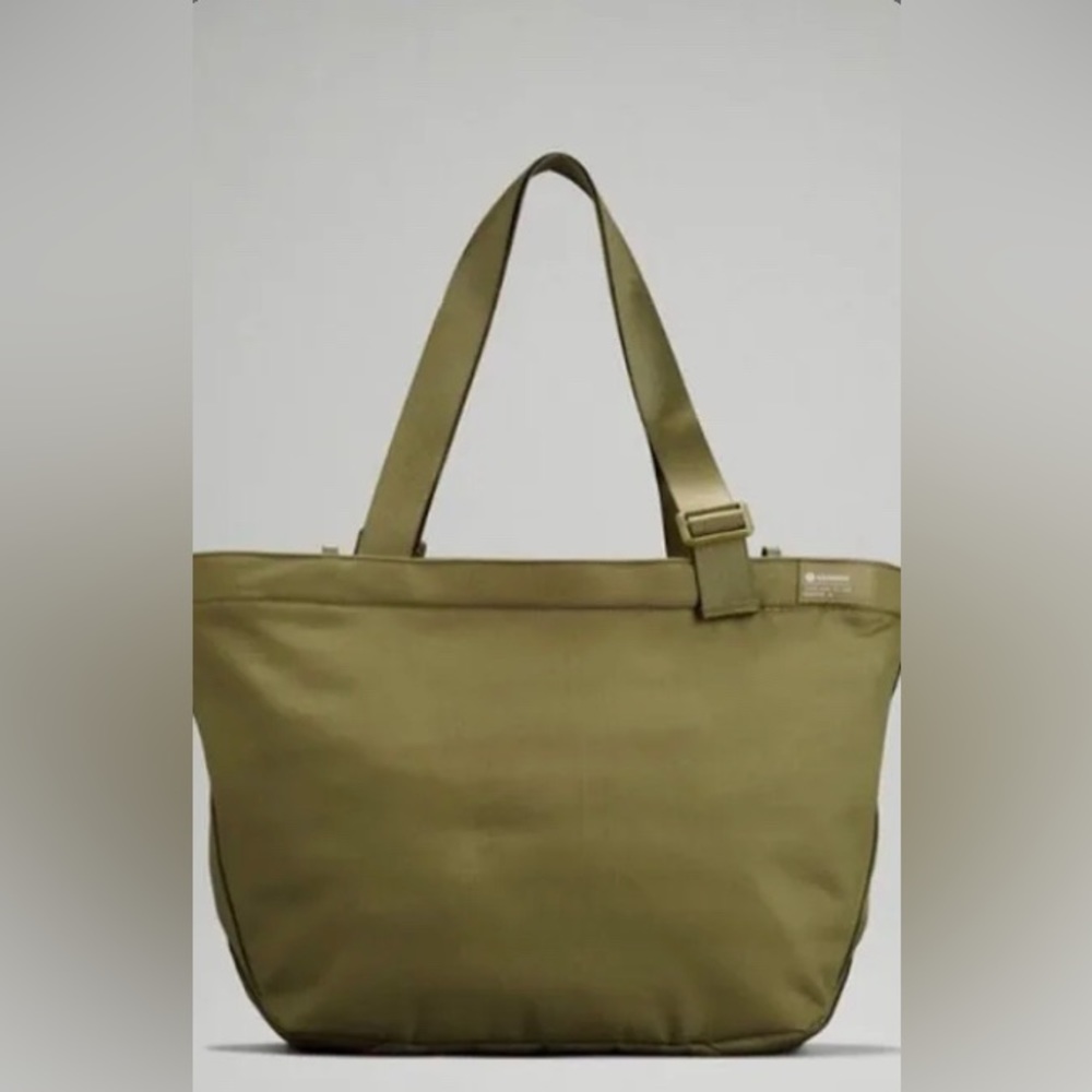 Lululemon Clean Lines Tote Bag *Canvas, 22 L, Bronze Green